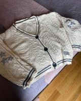 Cardigan Photo 0