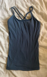 Lululemon Tank Photo 0