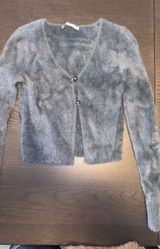 Abercrombie and Fitch cropped sweater Photo 0