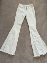 High waist Bootcut White Jeans Photo 0