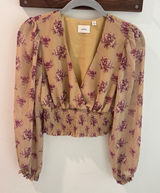 Wilfred Aritzia‎ Floral Smocked Cropped Blouse Tan Purple V-Neck Puff Sleeve S Photo 0
