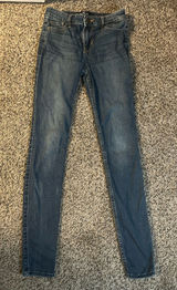 Hollister Skinny Jeans Mid-Rise Photo 0