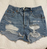 Levi’s 501 Shorts Photo 0