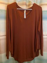 Lululemon Long Sleeve Photo 0