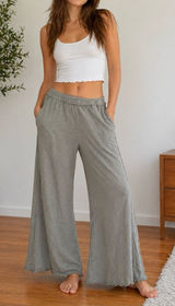Aerie Side Seam Detailed Wide Leg Culotte Pants in Sage Green Photo 0