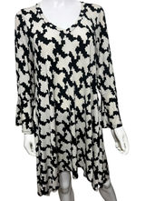 Womens Black Cream Geometric Print Swing Dress Bell Sleeve V Neck Large Photo 0