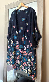 Victoria’s Secret Navy Floral Kimono Size Medium / Large Oversized Photo 0