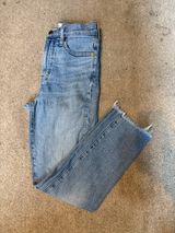 Madewell Light Wash Raw Hem Perfect Vintage Jeans Size 25 Photo 0