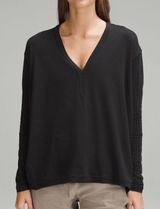 Lululemon 10 Back In Action V-Neck Long-Sleeve Shirt Black Oversized Relaxed Fit Photo 0