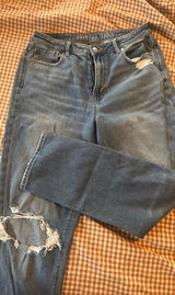 American Eagle Mom Jeans Photo 0