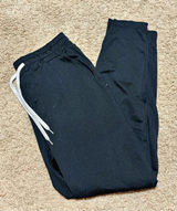 Vurori Athletic Joggers in Black Size Medium Photo 0