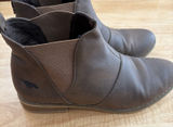 Rocket Dog Women's Maylon‎ Fashion Lifestyle Ankle Boots Size 7.5 Brown Casual Photo 0
