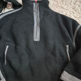 Sweatshirt Photo 0
