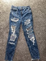 Outfitters Moms Jeans Photo 0