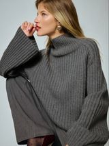 REFORMATION Brooke Cashmere Cropped Turtleneck Sweater in Gray Size XS Photo 0