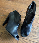 Vince Camuto Peep Toe Leather Shooties VC AMBER Booties Size 7.5 B Black Silver Photo 0