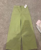 Green Pants Photo 0