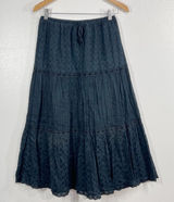 St. John's Bay Vintage Tiered‎ Eyelet Midi Skirt Women's PS Petite Washed Black Photo 0