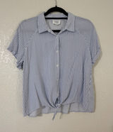 Olive and Oak Blue White Striped Tie Front Short Sleeve Shirt Size M Photo 0