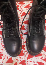 Dr. Martens Audrick 8-Eye Quilted Platform Boots in black Nappa Lux leather with white contrast stitching Size 9W Photo 0