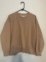 Tan Sweat Shirt Photo 0