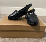 New Trotters Lea Navy Leather Slingback Flats Women’s Size 6 Photo 0