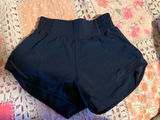 Lululemon Hotty Hot Shorts 2.5" Photo 0