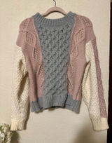 Altar’d state sweater  Photo 0