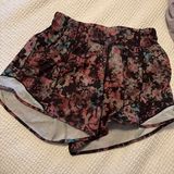 Lululemon Hotty Hot Printed Short 4” 4 Photo 0