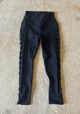 Alo capri leggings Photo 0