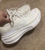 White Nike sneakers  Photo 0