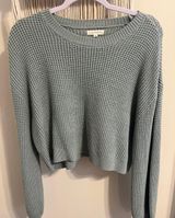Sweater Photo 0