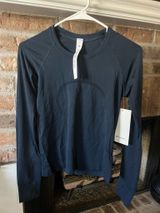 Swiftly Tech Long Sleeve Lululemon 2.0 Race Photo 0
