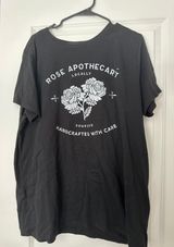 Schitts Creek Rose Apothecary Graphic Tee Photo 0