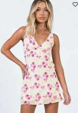 Dress Photo 0