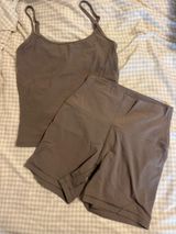 Aritzia workout set Photo 0