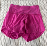 Lululemon Hotty Hot 4" Shorts Photo 0