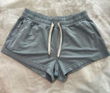 Vuori Shorts Women’s Photo 0