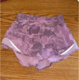 Hotty Hot Lululemon 2.5" Photo 0