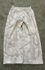 Holistic Pink Camo Sweats Photo 0