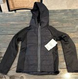 Jacket Photo 0