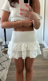 white mini skirt Photo 0