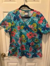 Blue floral multi colored print scrub top  Photo 0