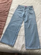 Edikted Low-Rise Jeans Raelynn Photo 0