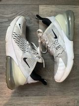 Nike 270 Air Max Shoes Women’s 7.5 Photo 0
