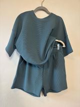 Zenana Women's Set Shorts Shirt Causal Ribbed Pockets Elastic Green Size Large Photo 0