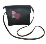Cute Black crossbody with 3 flowers Photo 0