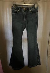 Wrangler WOMEN'S RETRO® BAILEY HIGH RISE TRUMPET FLARE JEAN Photo 0