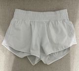 Offline White Shorts Photo 0