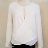 Club Monaco‎ White Brixxtun faux wrap keyhole Blouse size small Photo 0